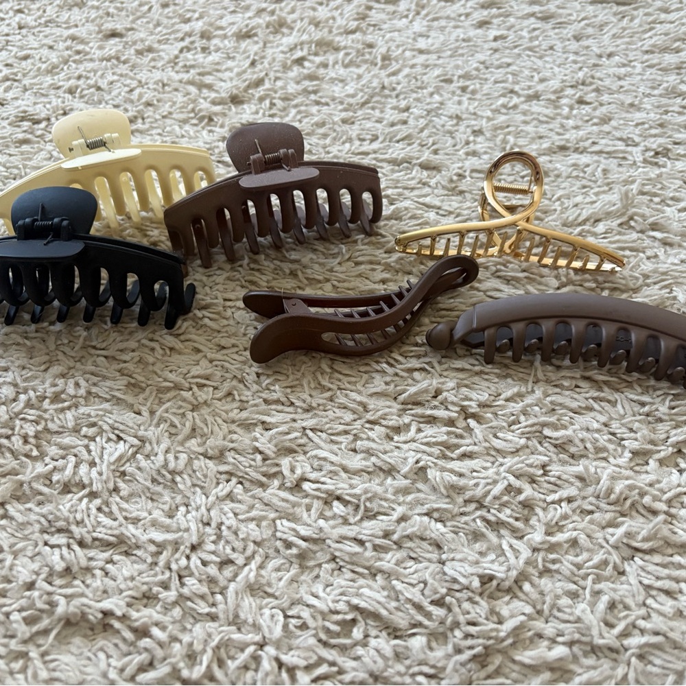 SHEIN Multicolor Hair Claw Clips Set